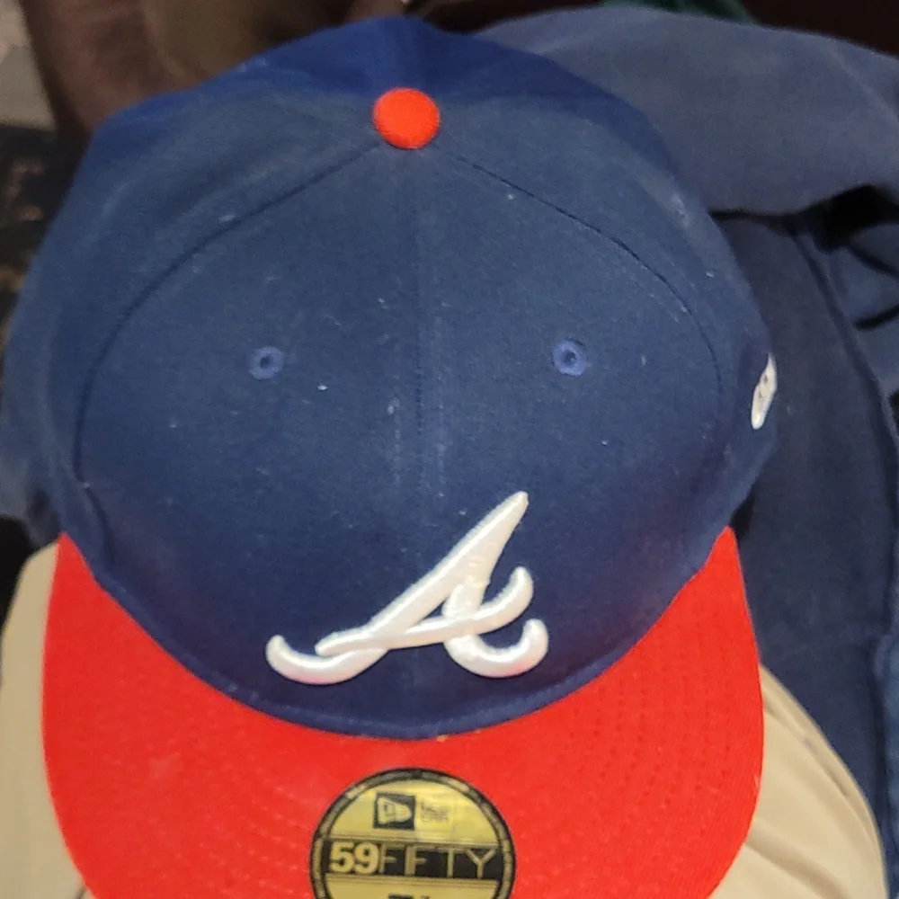 Hat - Picture 4 of 4